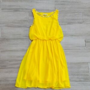 Yellow Sleeveless Women's Dress